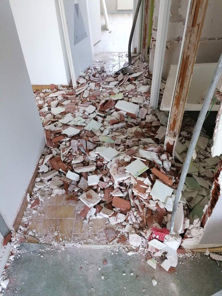 Démolition pendant